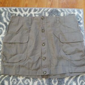 Old Navy Linen Material Skirt with Buttons